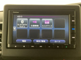 ドライブの必需品。見やすい・使いやすいメモリーナビを搭載。