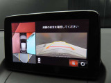360&deg;モニターが標準装備されておりますので、細い道や狭い駐車場でもラクラク♪ 視認性もバッチリです。