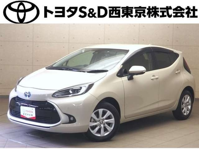 アクア  1.5 Z E-Four 4WD