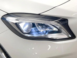 ●LEDヘッドライト:夜間走行時も良好な視界を確保し安心して運転できる高輝度LEDヘッドライトを装備!点灯速度が早く、消費電力も抑えられています。