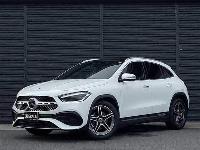 GLAクラス GLA200d 4マチック AMGライン 4WD 4WD サンルーフ