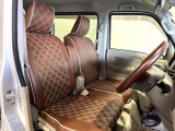 運転席シート廻りは使用感も少なく、良好な状態となっています。丁寧に使われていたことがよくわかりますね。