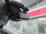 もし事故を起こしてしまったら・・運転中の映像と音を記録するドライブレコーダーです!万が一の備えに☆ドライブの思い出に☆