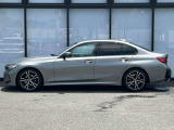 自動車保険も純正のクオリティを。BMWの正規ディーラーのみが取り扱い可能な、BMW専用自動車保険。専任のスタッフが皆様のカーライフを24時間365日サポート致します。