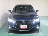 明度の高いLEDヘッドライトで、夜間の運転も安心です。