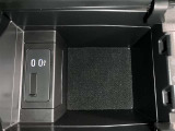 TypeーCの充電用端子が用意されています。