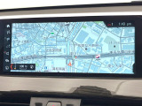 ●純正ナビ:一体感のあるナビは、高級感ある車内を演出してくれます。オーディオ機能も充実しておりますので、運転もより楽しめます♪