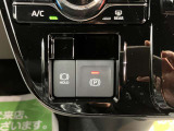 ダイハツディーラーでは「ダイハツ認定U-CAR」という基準を設け、車選びに詳しくないお客様でも「安心して選べる」をご提供しています。