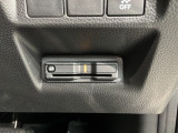 いまや快適なカーライフに欠かせないETCが付いています。