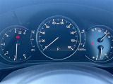 【スピードメーター】メーターがシンプルで見やすく運転しやすいですね。