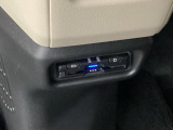 ビルトインタイプの【ETC】で見た目もスッキリ。高速道路の利用にとても便利です。