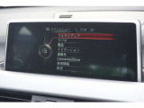 視認性に優れた高精細ワイドディスプレイを装備。純正ナビゲーション はもちろん、マルチメディア機能も直感的に操作可能です。