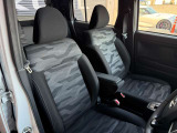 運転席シートとなります。使用感を感じることなく非常に綺麗な状態が保たれております!ご納車前にきちんと清掃をしてご納車させていただきます!!