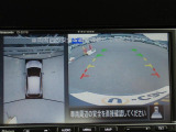 バックカメラ装備しております。駐車時に大変役に立ちますよ。駐車が苦手な方にも便利機能です。