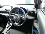 見通しのよいすっきりとした視界で、誰でも運転しやすいです。運転のしやすさは疲れにくさにも繋がりますよ♪
