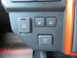 運転席、助手席にシートヒーター装備。寒い日の運転も暖かく快適です。