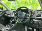 運転席