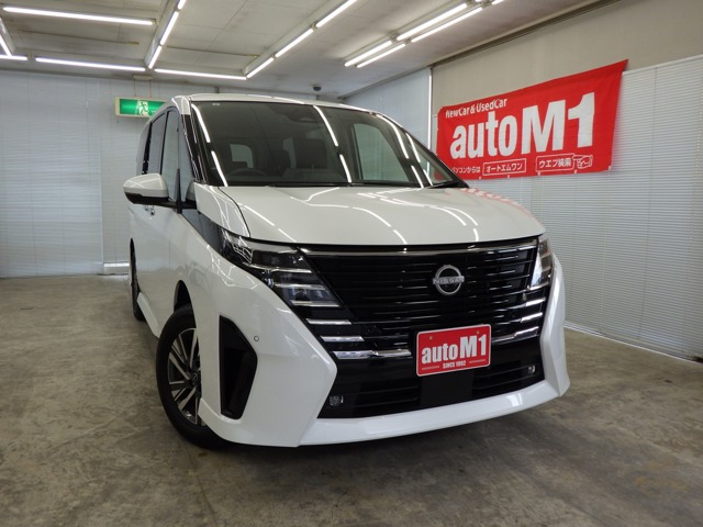 セレナ 2.0 ハイウェイスターV Vセレクション 4WD 