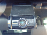 ◆【ドライブレコーダー】映像・音声などを記録する自動車用の装置です。もしもの事故の際の記録はもちろん、旅行の際の思い出としてドライブの映像を楽しむことができます。