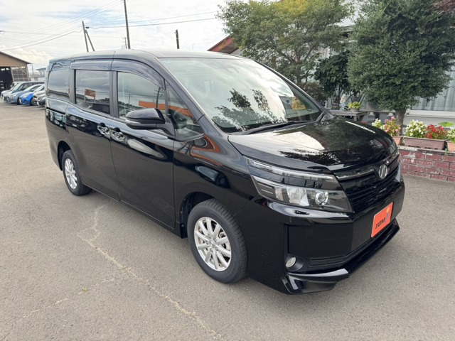 ヴォクシー 2.0 X 4WD 