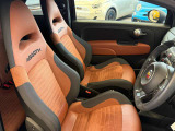 八光AUTO MOTIVEの強みはサポート力です。これまで培ってきた経験と技術力、スピードを生かして、お客様ひとりひとりを八光AUTO MOTIVE全店でサポートさせて頂きます。