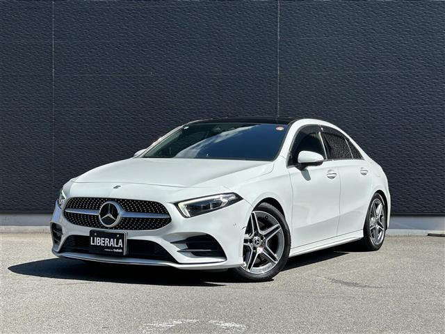 Aクラス A250 4MATIC AMGライン 4WD 本革シート
