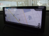 マツダコネクトの8.8インチワイドセンターディスプレイです。『Android Auto』『Apple CarPlay』や独自のコネクテッドサービスに対応したインターフェイスシステムです。