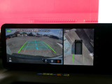 アラウンドビューモニター搭載車です。360度見渡せるカメラで苦手な駐車も安心です。