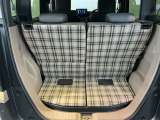 荷室は日常使いにちょうど良いサイズです。
