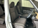 当車両は、次のお客様に気持ちよくお乗りいただくため、専門スタッフによる【徹底シートクリーニング】を施工済みです!