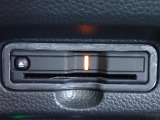 ■【ETC車載器】が装備されています。セットアップをしてお渡しとなり、ETCカードを差し込むだけで高速道路の利用が可能です。