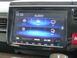 【オーディオソース】ラジオはもちろんCD、フルセグ、DVD、Bluetooth、USB、SDほか多彩な機能を装備しております