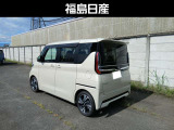 左斜め後ろからの画像です。