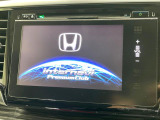 【メーカー純正ナビ】インテリアに溶け込むスタイリッシュな「専用設計」メーカーナビを装備♪視認性や操作性など基本性能にも優れ、より上質なカーライフをお楽しみいただけます。
