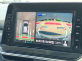 アラウンドビューモニター装備!空から見ているような映像によって不慣れな場所での車庫入れや縦列駐車等はもちろん狭い道でのすれ違いも安心していただけます♪