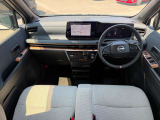左右に視界が広く、見通しが良いので楽々運転することができます!