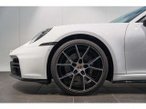 20/21インチ Carrera S ホイール搭載です。