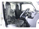 見通しのよいすっきりとした視界で、誰でも運転しやすいです。