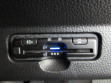 今や標準装備になりつつあるETC車載器も装着されております。料金所を通過するときも楽々です。