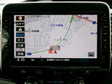 日産純正ナビ装着。操作しやすいので毎日のお出かけも安心。