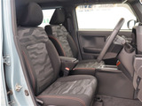 お車選びをお楽しみ頂けるよう、在庫車の展示スペースを十分に確保しております。