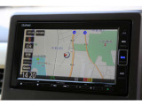 ナビはホンダ純正VXM-214VFi。Bluetooth接続をすれば音楽再生のみならずスマートフォンならばハンズフリー通話も可能です。