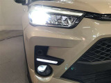 LEDヘッドライトです。デザイン性がよくとても明るいので、夜間の走行や悪天候でも安心です。しかも長寿命!