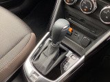 アクセルペダルを踏み込む量や速さに応じて変速パターンをし、人馬一体の運転感覚を発揮してくれる6速オートマ!