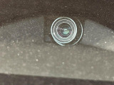 【エマージェンシーブレーキ】走行中に前方の車両等を認識し、衝突しそうな時は警報とブレーキで衝突回避と被害軽減をアシスト。より安全にドライブをお楽しみいただけます。