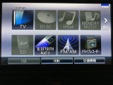 Bluetooth対応DVD再生9インチフルセグナビ TV画像のきれいなフルセグTV、CD、DVD、AM/FMラジオも視聴できますスマホでのハンズフリー通話ができます。専用アプリでスマホ連携も可能