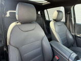 中古車だけではなく、新車も多岐にわたり、正規輸入車販売を行っております。全国選りすぐりの仕入ネットワークの中からあなたにピッタリのお車を探します!