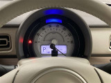 見やすいメーターレイアウトで運転をサポート!