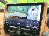 【パノラミックビューモニター】専用のカメラにより、上から見下ろしたような視点で360度クルマの周囲を確認することができます☆死角部分も確認しやすく、狭い場所での切り返しや駐車もスムーズに行えます。