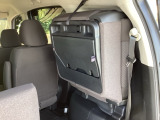 アイデア次第でいろいろな使い方ができる広くて使い勝手のいい荷室。